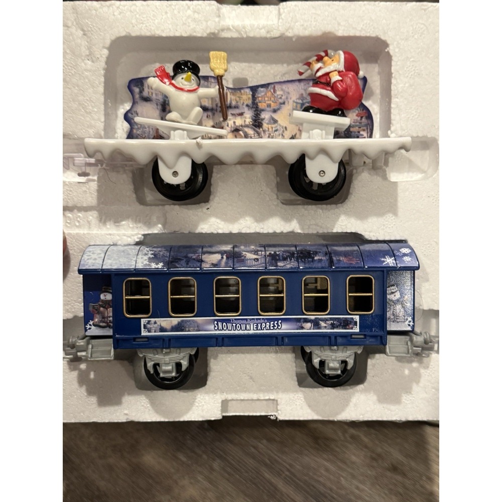 Hawthorne Village Merry Christmas Manor‎ Coach Car and Sno Much Fun Car 2010 NEW